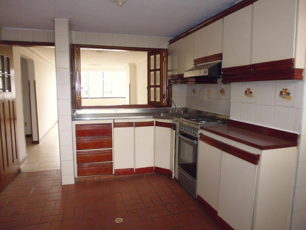 ARRIENDO APARTAMENTO 4 ALCOBAS SOTOMAYOR