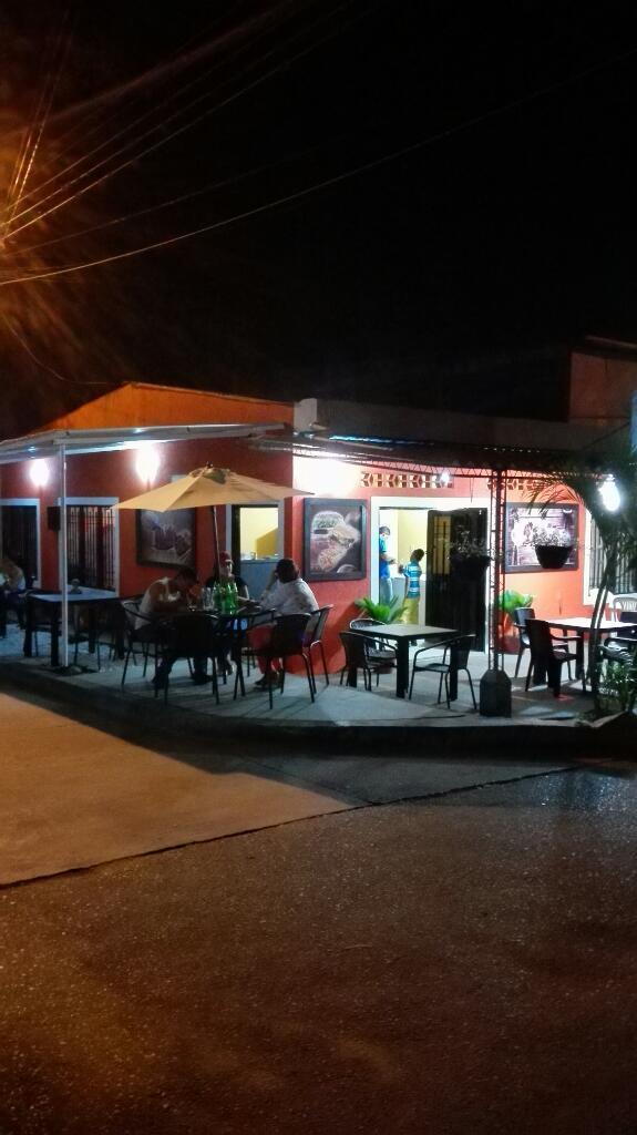 Vendo negocio restaurantebar