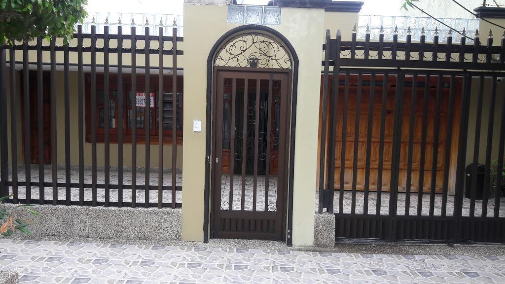 Casa Bien Ubicada