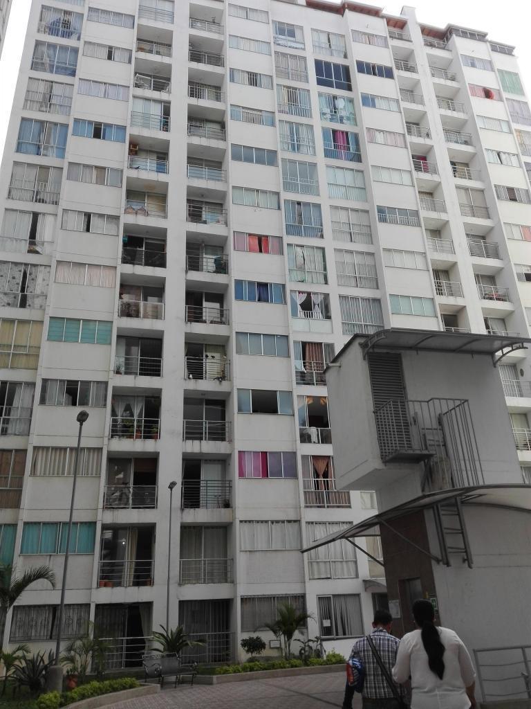 Confinca arriendo apartamento cajasan condominio