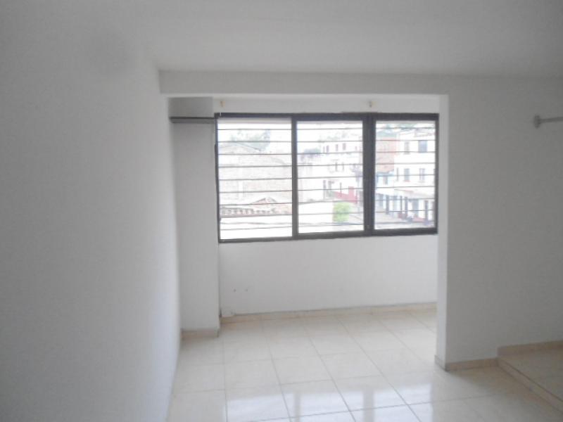 Cod. ABAYC2389 Apartamento En Arriendo En  Guayaquil