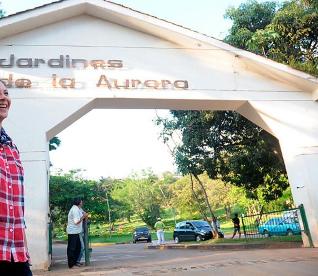 Lote Doble Cementerio Jardines de Aurora