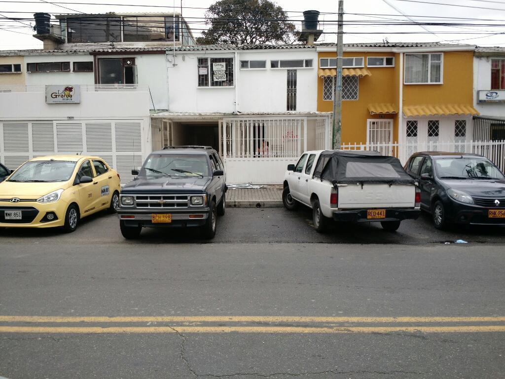 Arriendo Casa con Local para Oficinas