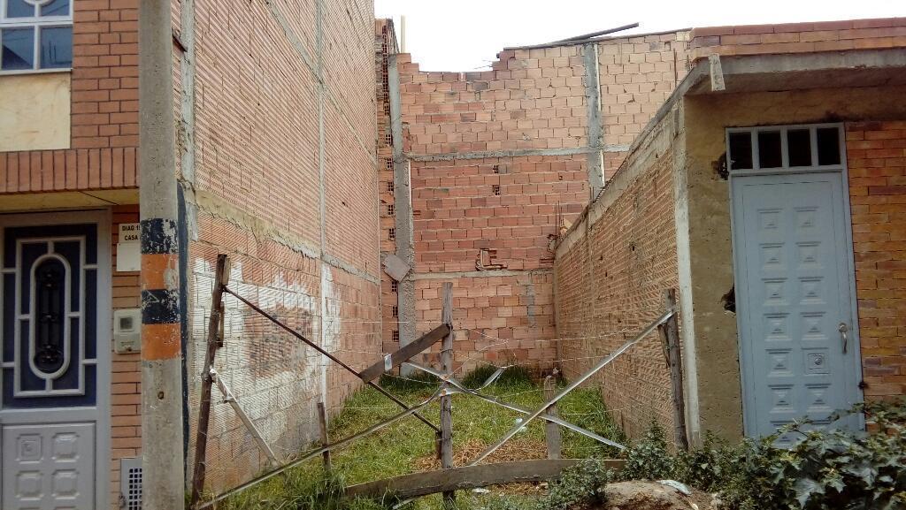 Vendo Permuto Exelente Lote de 3.50 Frente X 11.0 de Fondo en Soacha Barrio. Cagua