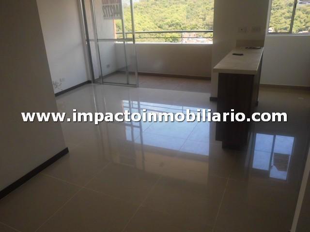 EN ALQUILER APARTAMENTO EN LOS COLORES COD. 10630 ds