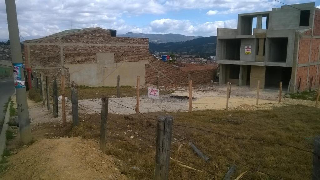 lote 122 m2