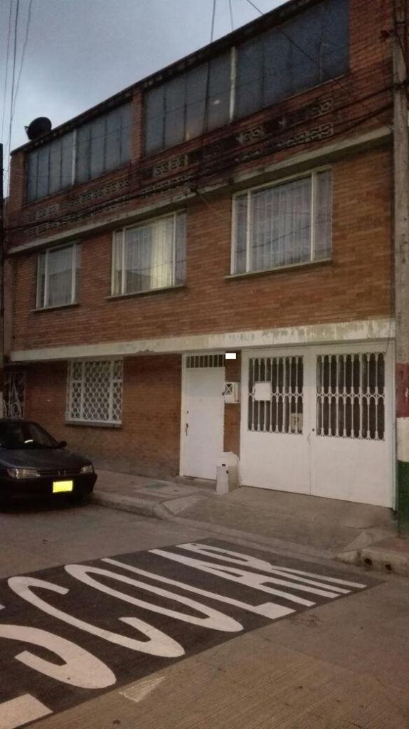 COD 31 ¡OPORTUNIDAD PARA INVERTIR ! CASA EN SAN CAYETANO