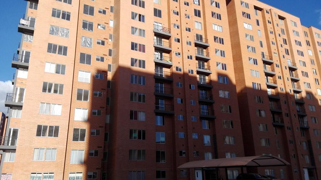 COD: AR0138 APARTAMENTO EN ARRIENDO EN MADELENA