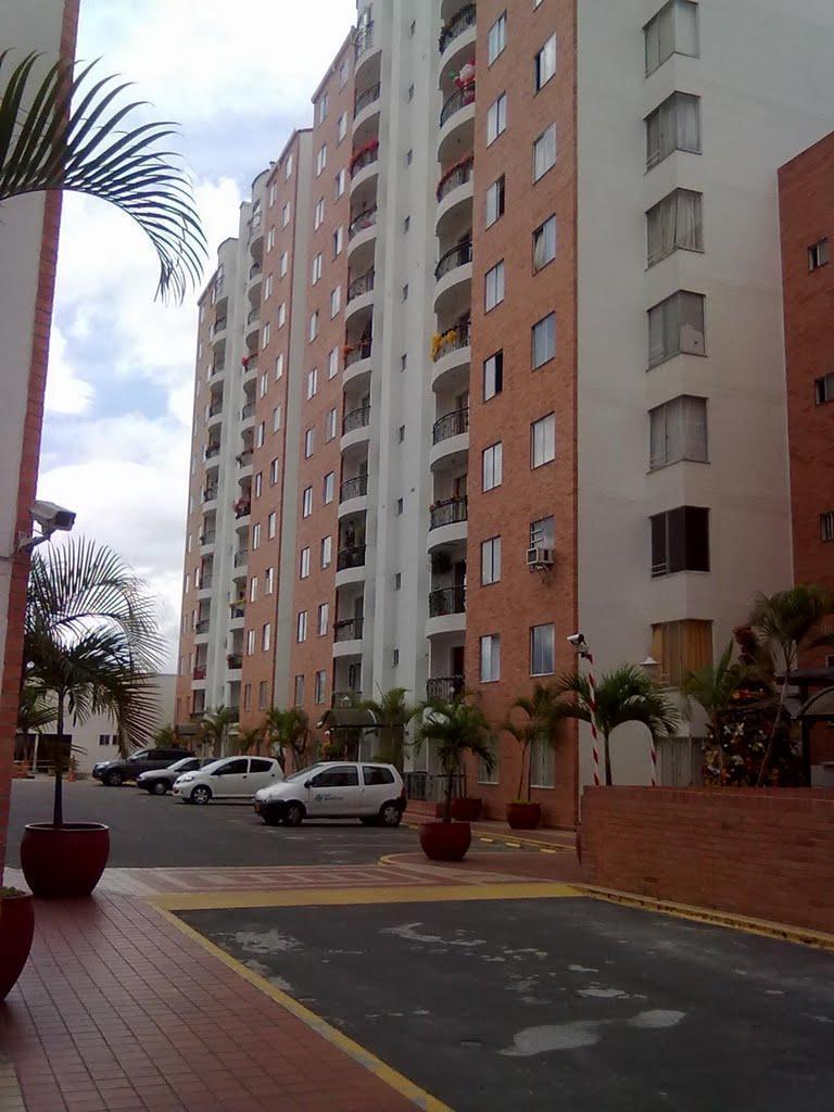 SE VENDE APARTAMENTO CONUCOS PLAZA