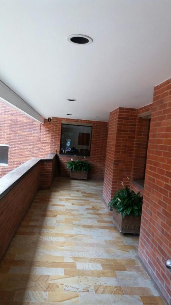 Cod. ABREY1409157 Apartamento En Arriendo En Bogota Santa Barbara AltaUsaquén