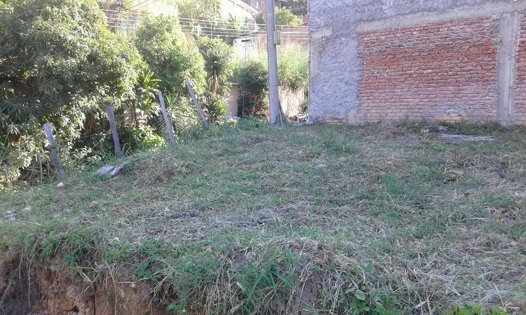 Un. Lote. De. 70mts. Cuaddrados