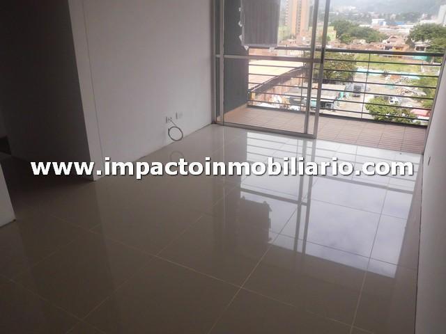 EN ALQUILER APARTAMENTO EN SABANETA COD. 10706 DS