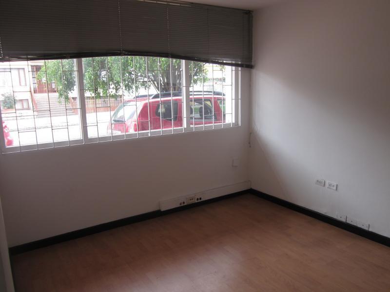 Cod. ABCYF19055 Oficina En Arriendo En Bogota BelalcazarTeusaquillo