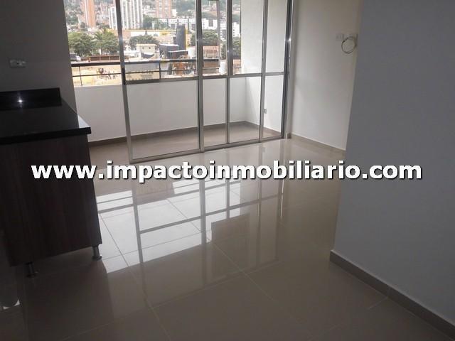 EN ALQUILER APARTAMENTO EN LOS COLORES COD. 10692