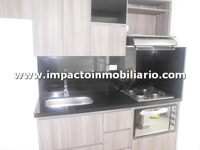 EN ALQUILER APARTAMENTO EN LOS COLORES COD. 10692