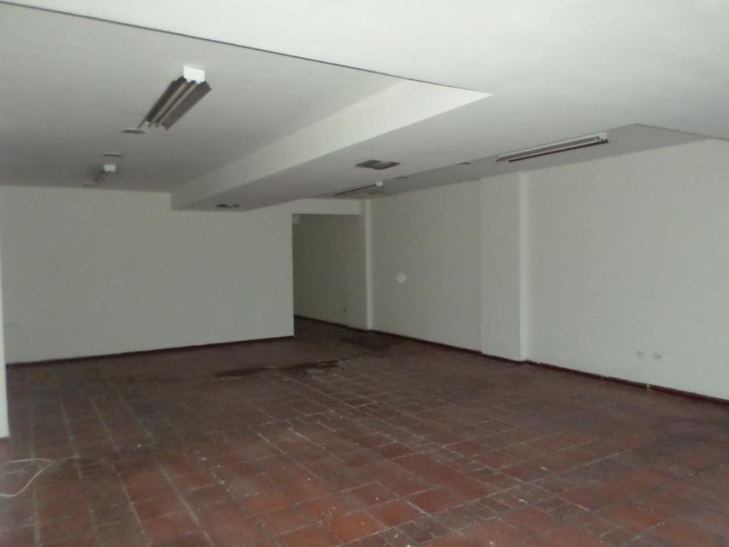 LOCAL COMERCIAL EN ARRIENDO, SECTOR ALTO PRADO