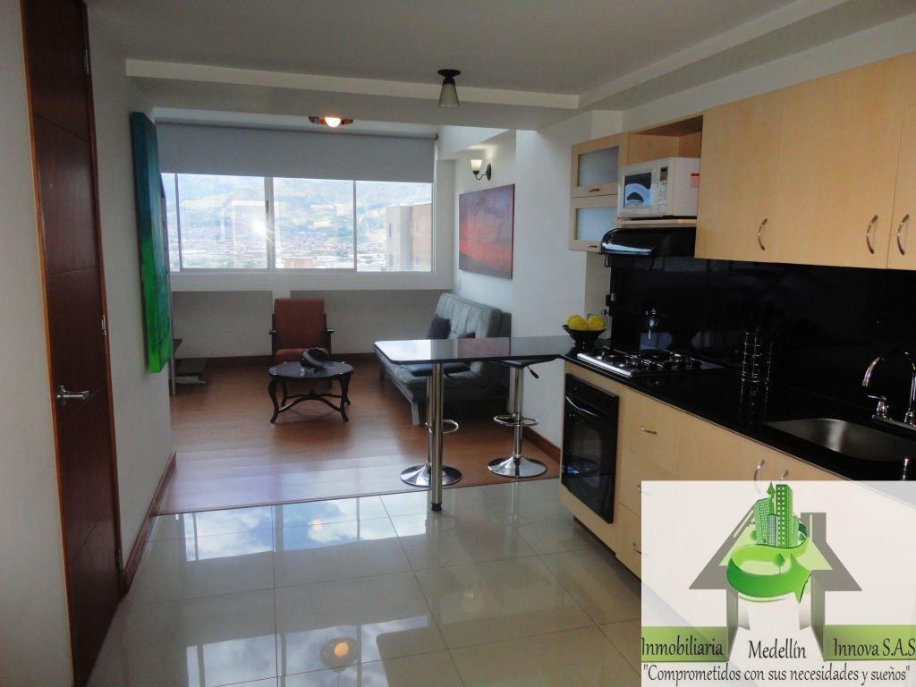 Apartamento Amoblado Poblado, Medellín, disponible, 28 de Diciembre
