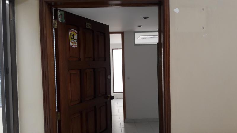 Cod. ABACE1564 Oficina En Arriendo En Bogota Country