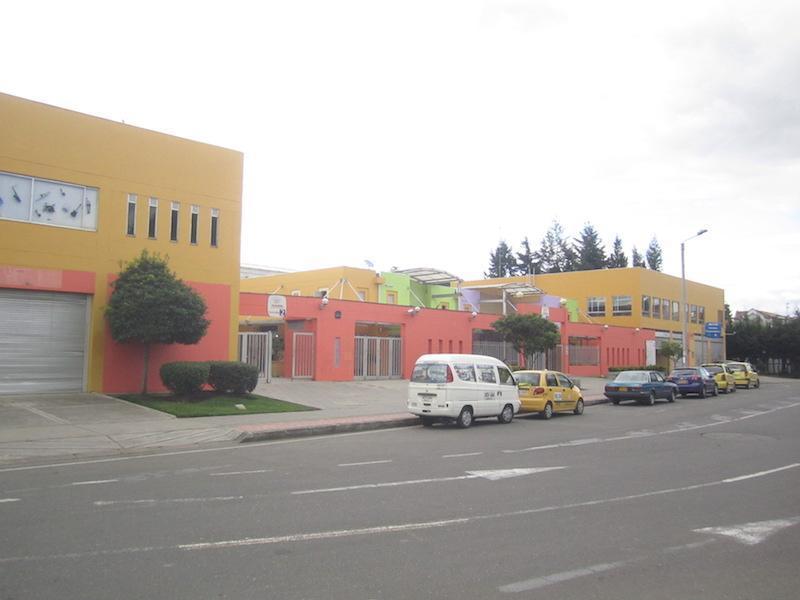 Cod. VBBYP536 Local En Venta En Bogota Suba