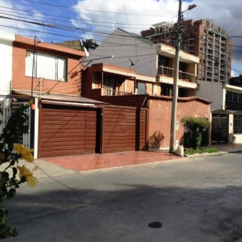 Cod. VBIDC633 Casa En Venta En Bogota CedritosUsaquén