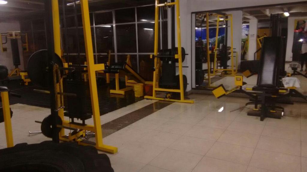 SE VENDE GIMNASIO DEPORTIVO, MOTIVO IMPOSIBILIDAD DE ATENDERLO