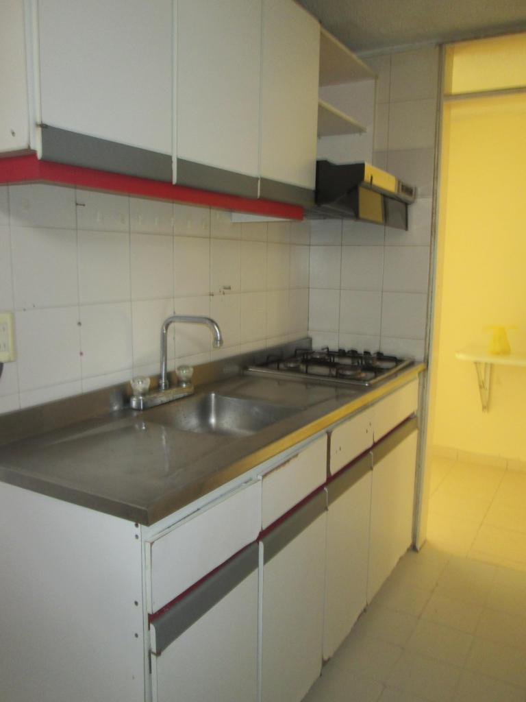 ARRIENDO APARTAMENTO CIUDADELA