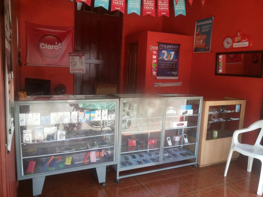 Se Vende Negocio de Celulares con 6 Años