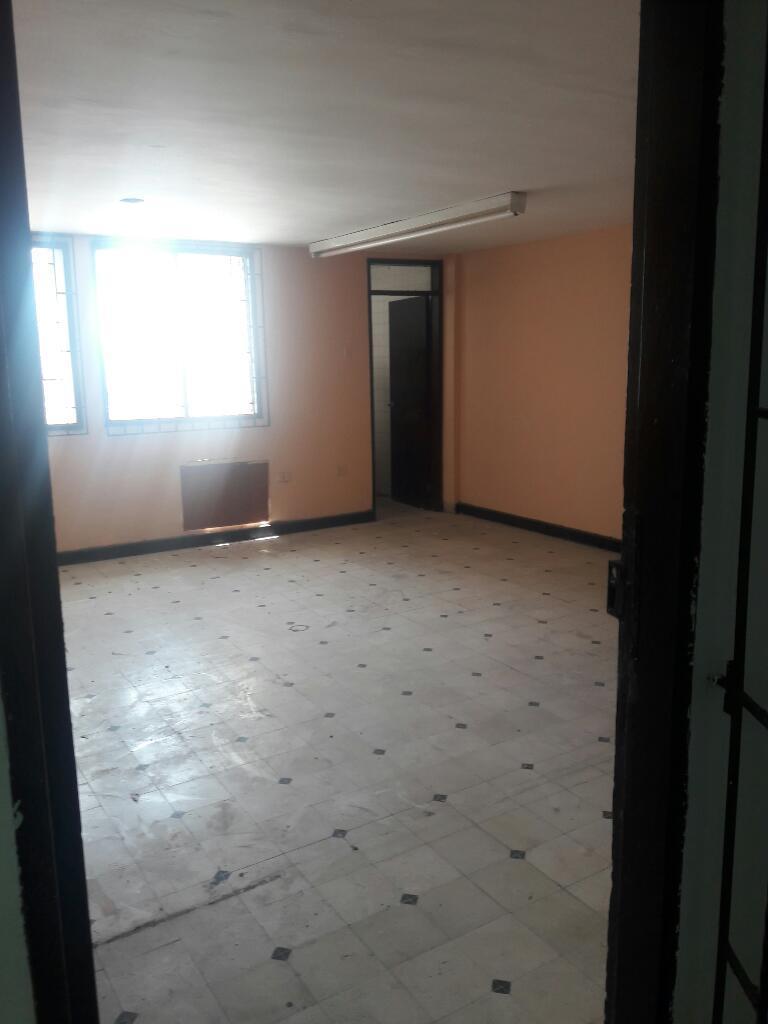 Arriendo Oficina en Paseo Bolivar