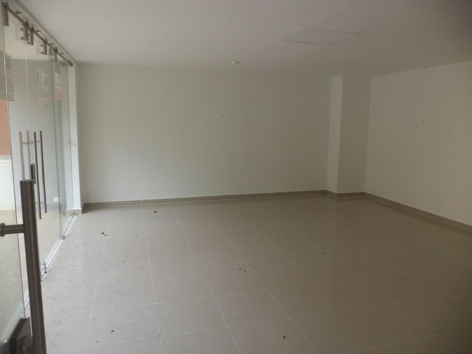 ARRIENDO LOCAL ANTONIA SANTOS CENTRO PARQUE DE LOS NIÑOS