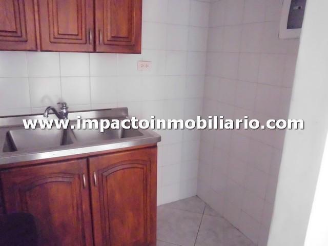 EN ALQUILER APARTAMENTO EN LOS COLORES COD. 10729 GFD