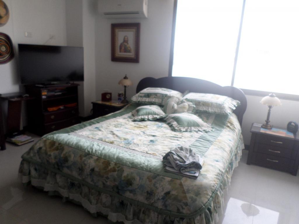 APARTAMENTO EN VENTA , SECTOR SAN VICENTE