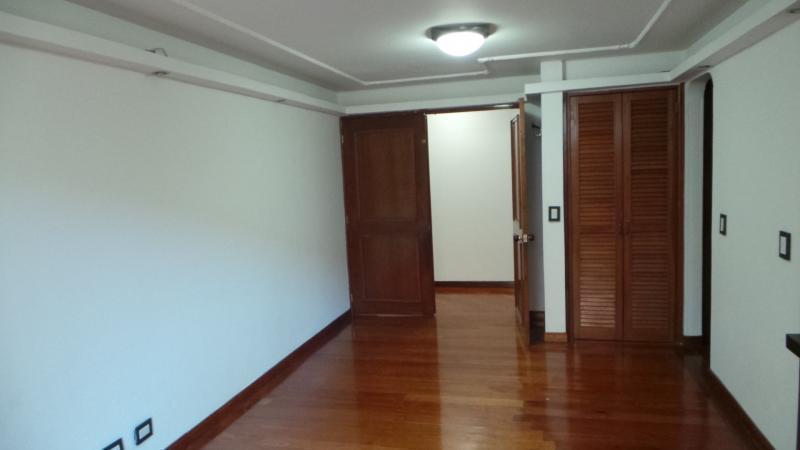 Cod. VBAPP2425 Apartamento En Venta En Bogota Chapinero Alto