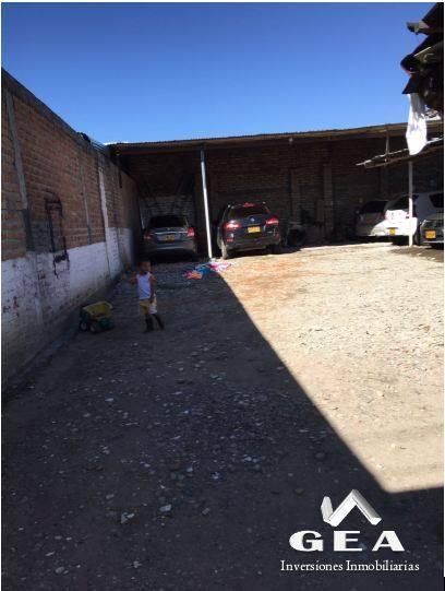 VENDO LOTE CERCA A NABOR RENGIFO