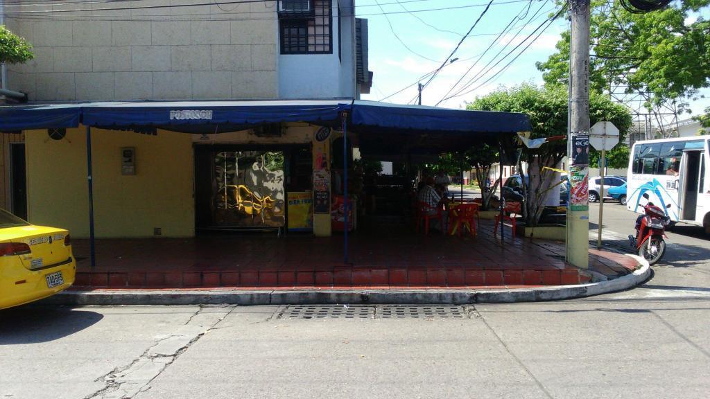 Micromercado Estadero Esquinero Acreditado Barrio Palmira