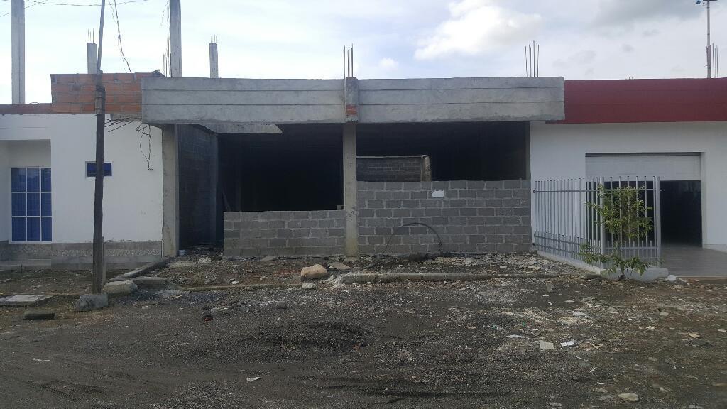 Vendo Lote Mas Placa en Construsion