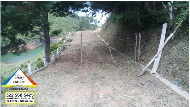 VENDO LOTE EN EL PEÑOL  CON ACCESO A EMBALSE