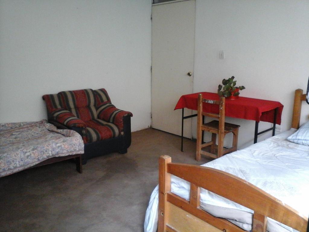 ARRIENDO HABITACIÓN AMOBLADA POR CUPO, PARA DOS PERSONAS