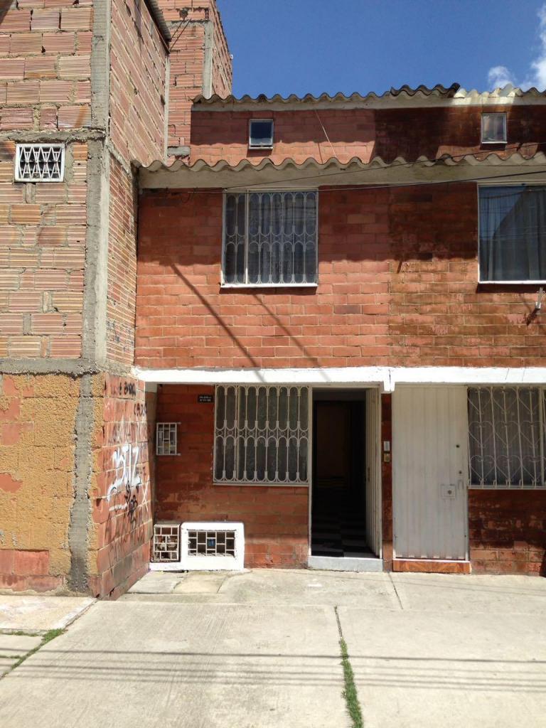 BARATA CASA EN BOSA ATALAYAS $ 100.000.000