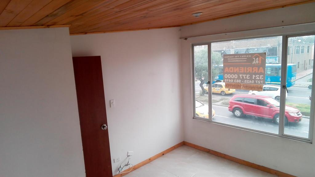 COD: AR147 APARTAMENTO EN ARRIENDO CARABELAS