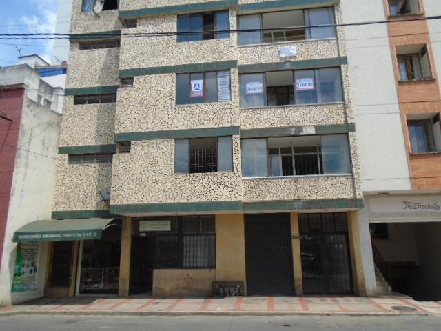 ARRIENDO APARTAMENTO CENTRO