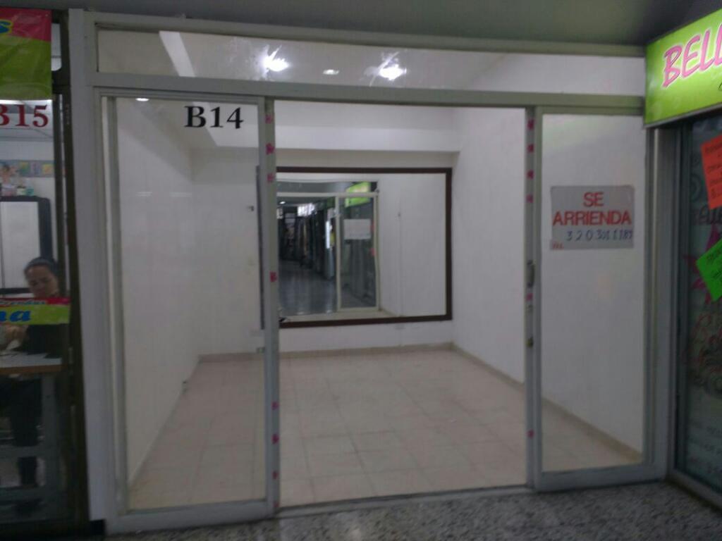 Arriendo Local Centro Comercial Combeima