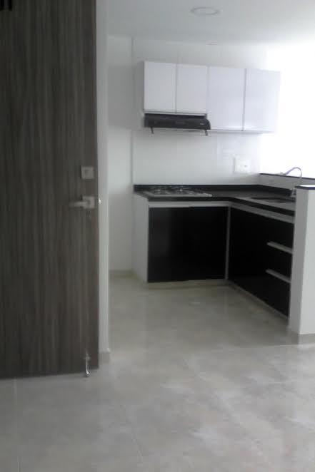 ARRIENDO APARTAMENTO EN LA FLORESTA