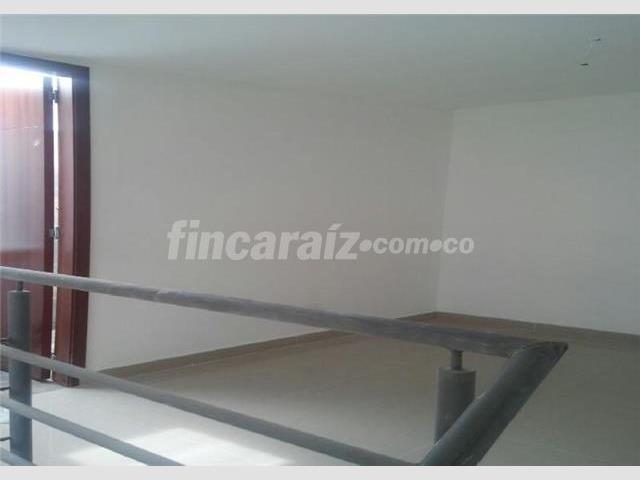 Oficina en arriendo en avenida paralela 2340026