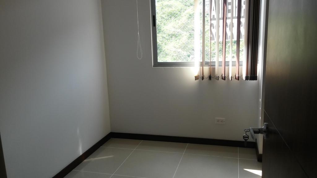 EN ALQUILER APARTAMENTO EN CALASANZ CD. 10443 sdw