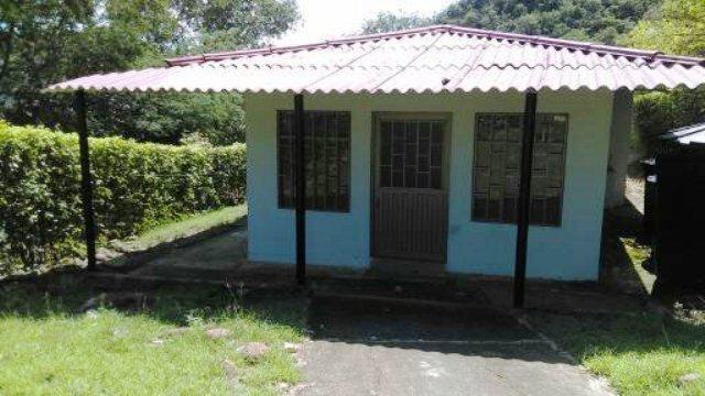 VENDO CASA EN COMINIO CAMPESTRE