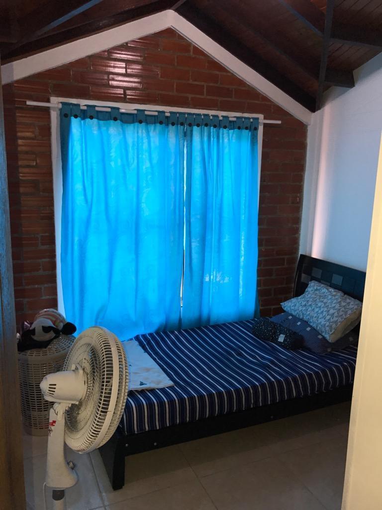 Se Arrienda Habitacion en Miramar Para Mujer