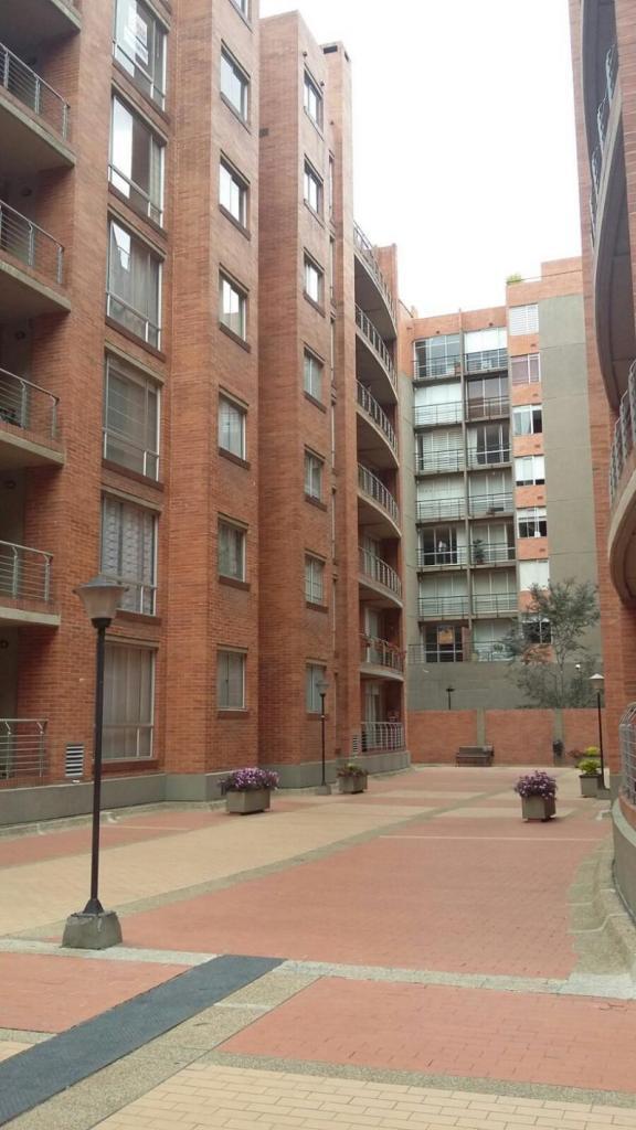 Cod. ABIDM1514 Apartamento En Arriendo En Bogota Gratamira