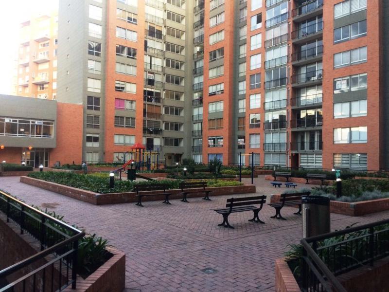 Cod. ABIDM1860 Apartamento En Arriendo En Bogota La Felicidad