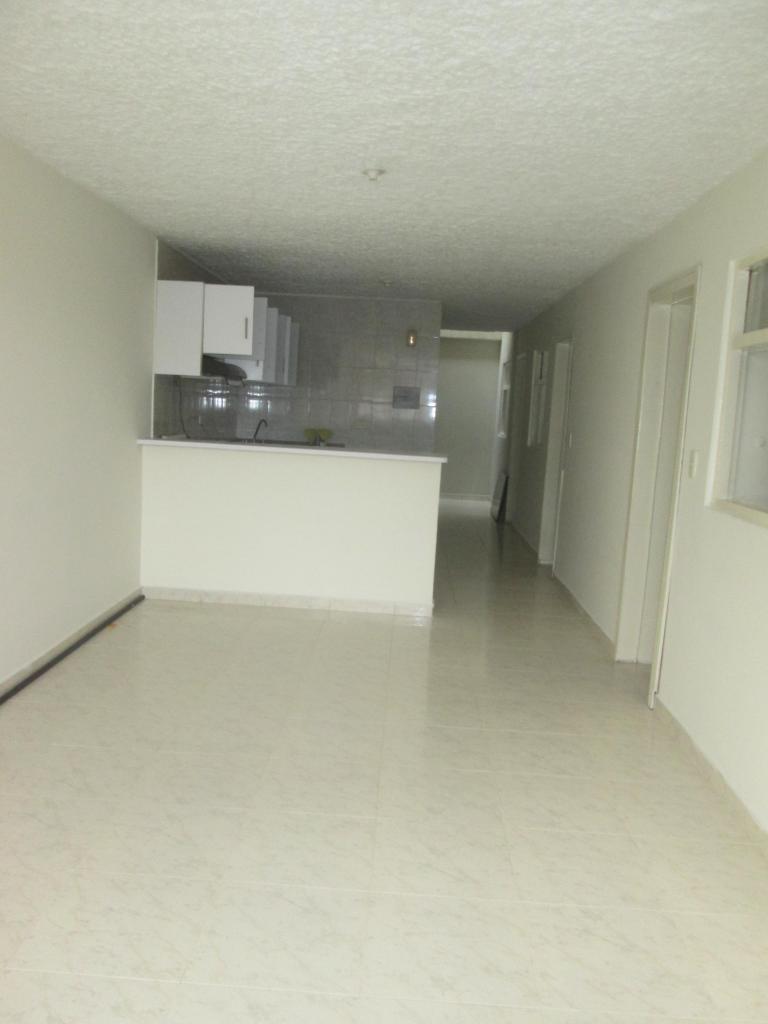 ARRIENDO APARTAMENTO DIAMANTE 2