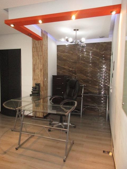 ARRIENDO DE OFICINAS EN CENTRO   27912910